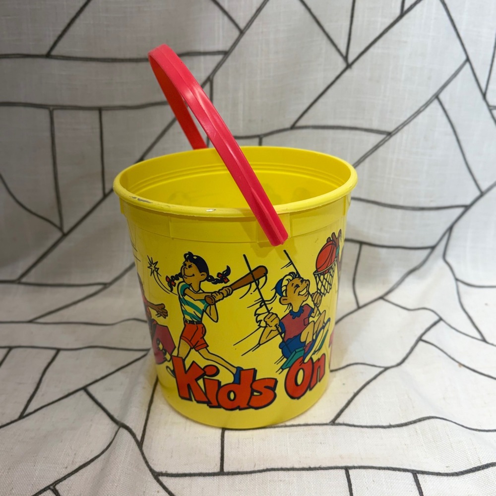 Kroger Peanut Butter Bucket 5lb Yellow Kids On The Move Vintage Plastic Pail